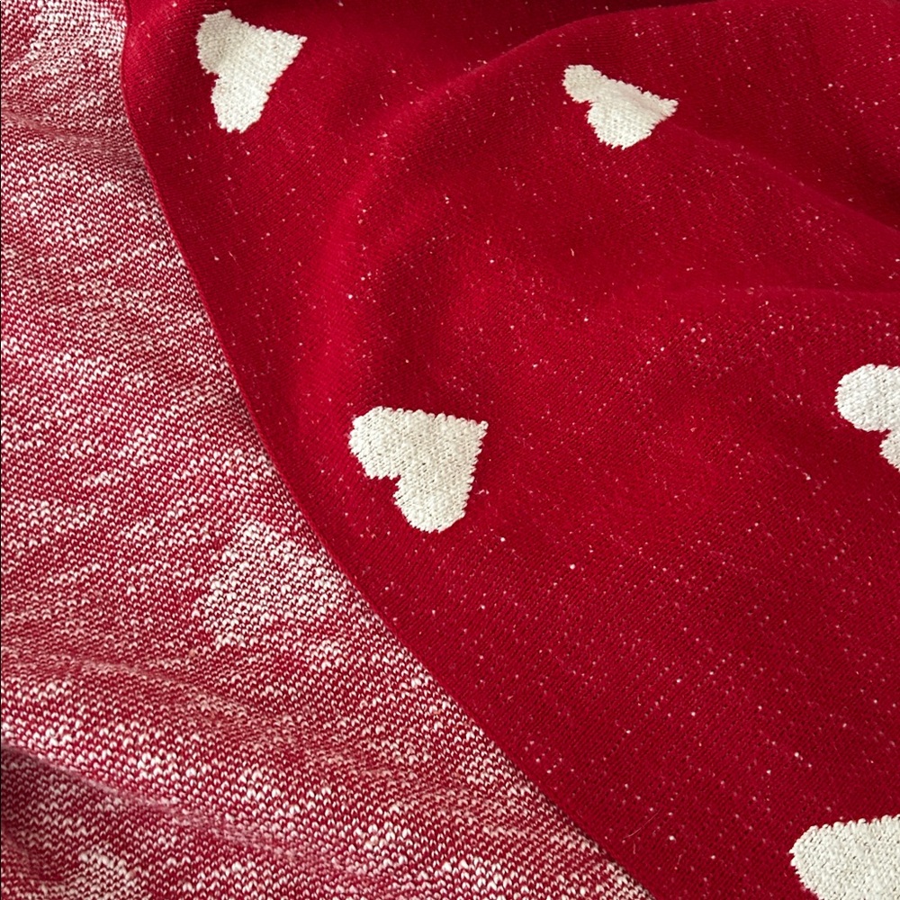Shabby Chic sweater throw blanket with hearts 
50x60 
Excellent condition - Picture 6 of 8